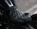 Harley-Davidson Low-Profile Solo Seat 15" Black Diamond  - 52000248