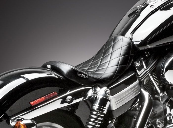 Le Pera Bare Bones Solo Seat, Diamond Stitch Black LK-001DM, Dyna 06-later