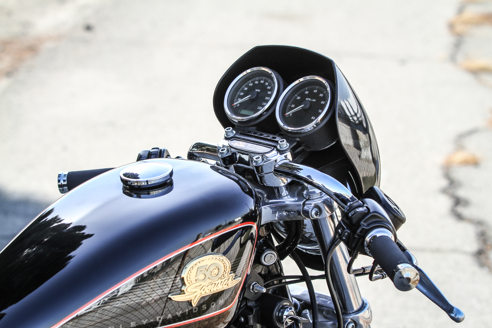 Krator Motorcycle Handlebar 7/8 Black Cafe Racer Clubman For Suzuki Bandit GSF 600 1200 1250 B-King Gladius